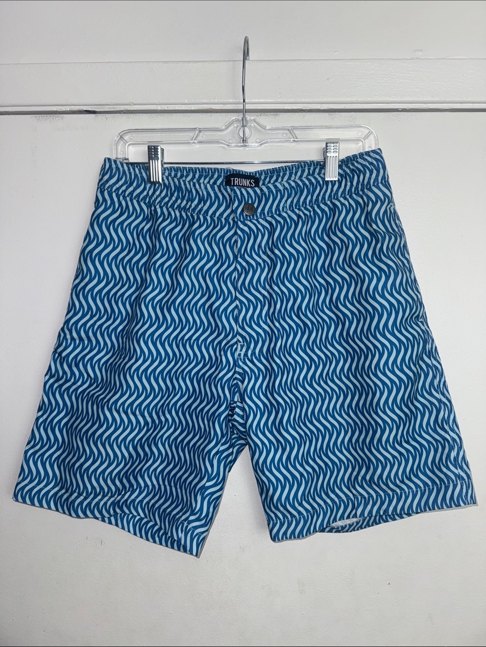 Trunks Blue Wave Print Men's Swim Trunks 18" OutSeam Size M